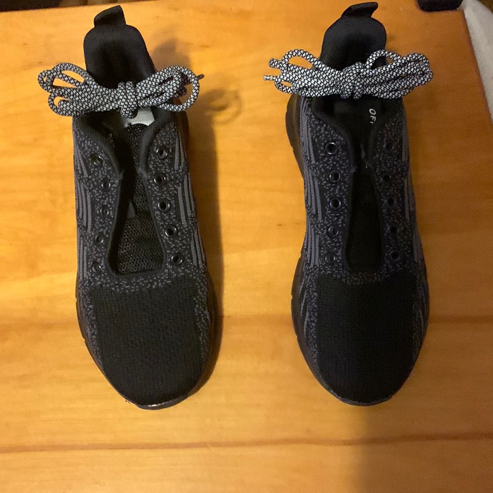 Black off dream cloud foam adidas custom laces size 3.5